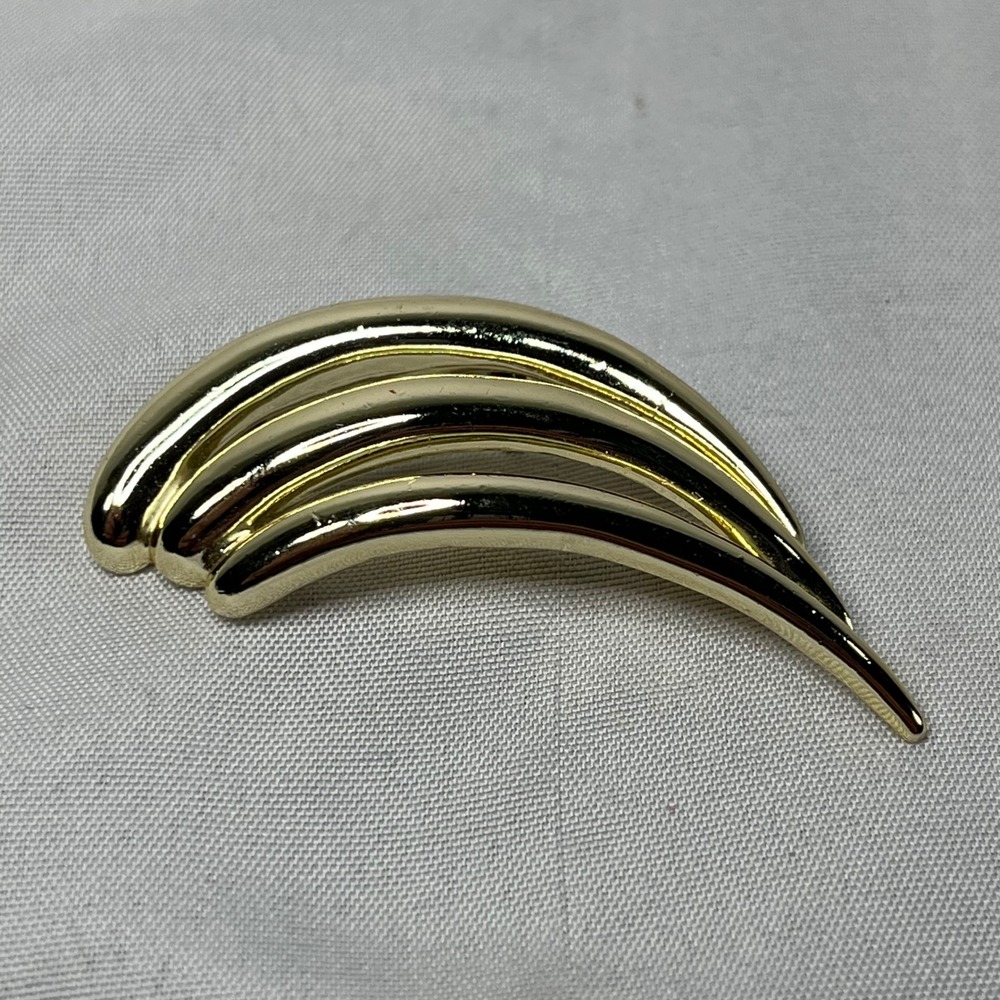 Vintage Piscitelli Gold Tone Triple Curve Modernist Brooch Pin Made in the USA